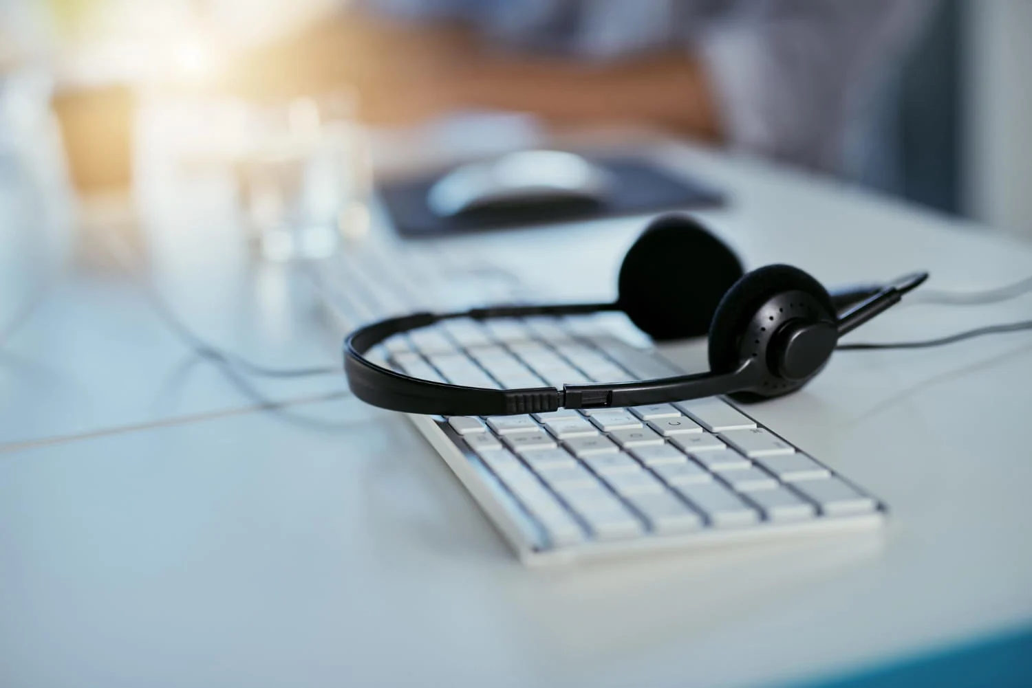 Customer Service & Sales